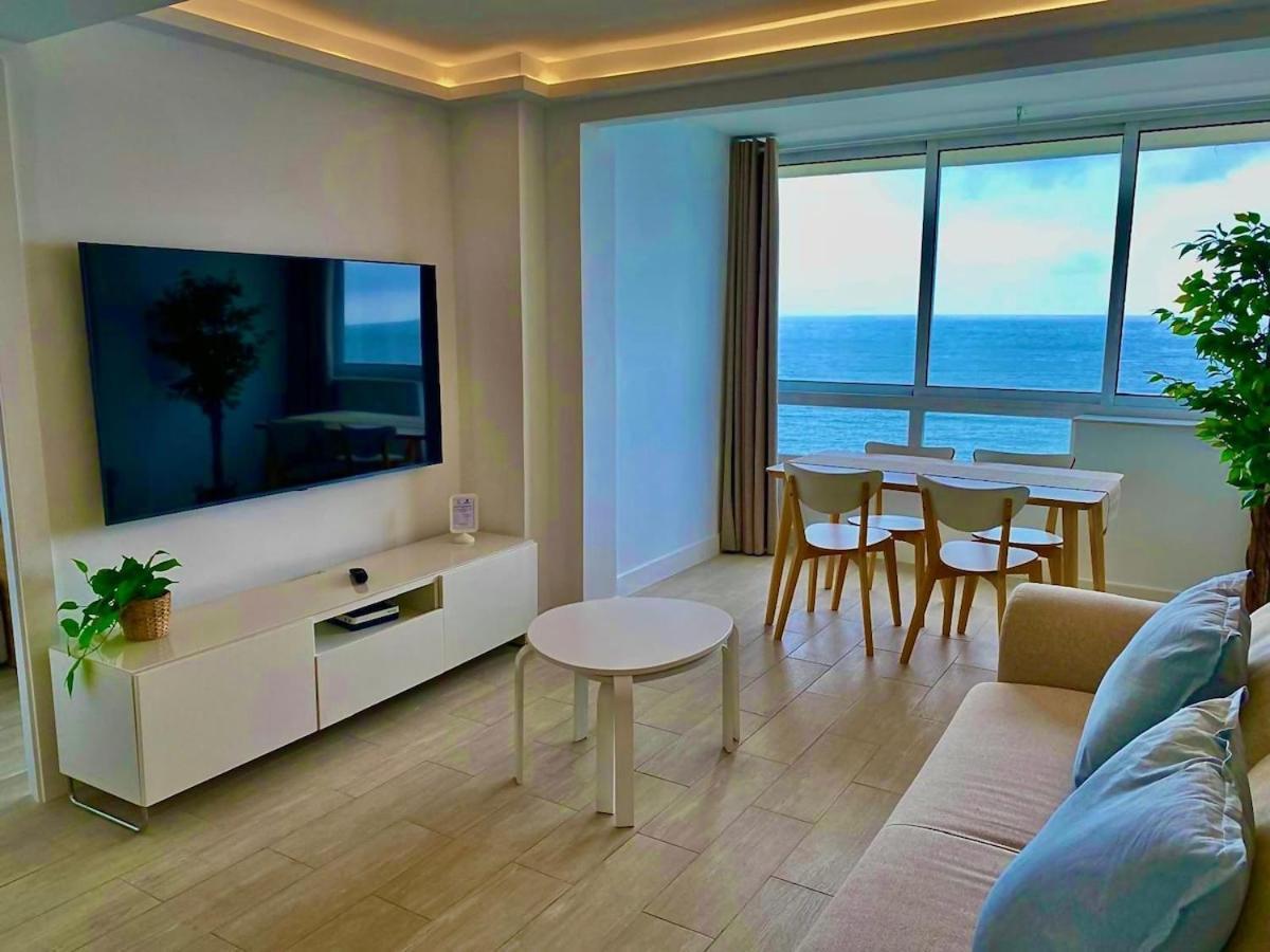 Primera Linea De Playa Benalmadena La Perla Playa Paraiso Exteriör bild