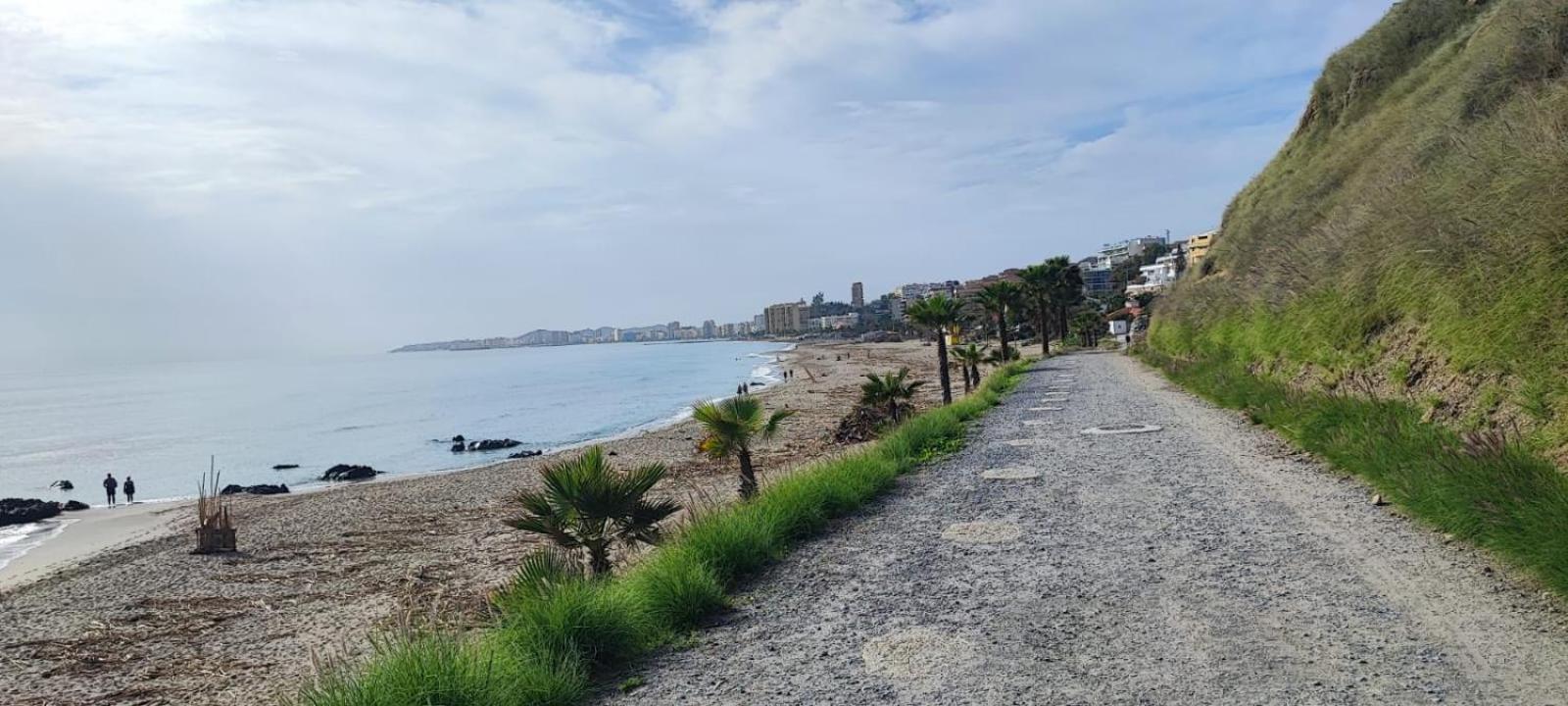 Primera Linea De Playa Benalmadena La Perla Playa Paraiso Exteriör bild