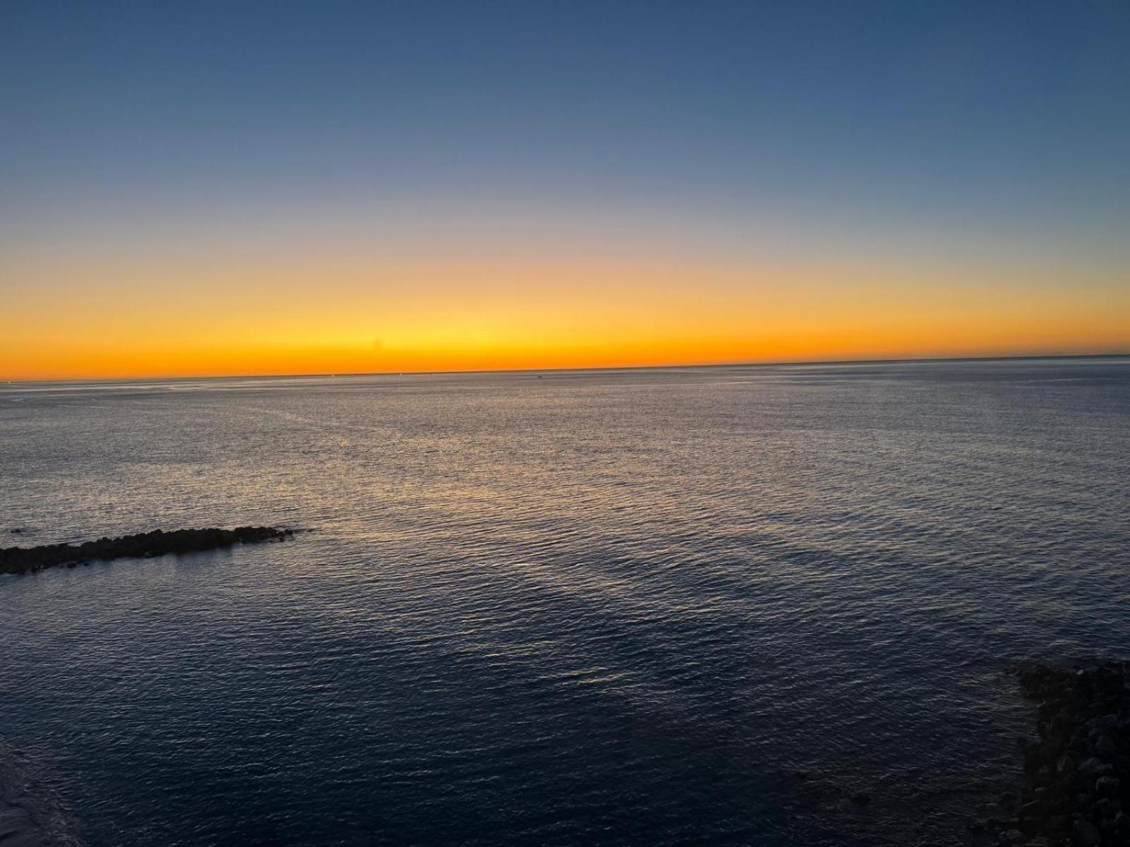 Primera Linea De Playa Benalmadena La Perla Playa Paraiso Exteriör bild